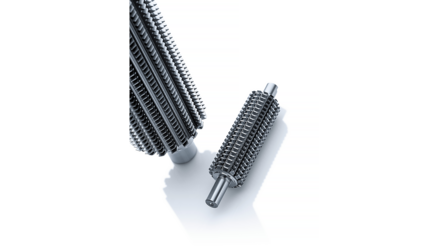 BALINIT ALCRONA EVO has already demonstrated its capabilities in a test conducted by a Tier 1 automotive supplier for gear hobbing, where it increased tool service life by more than 40%. Image: Oerlikon Balzers